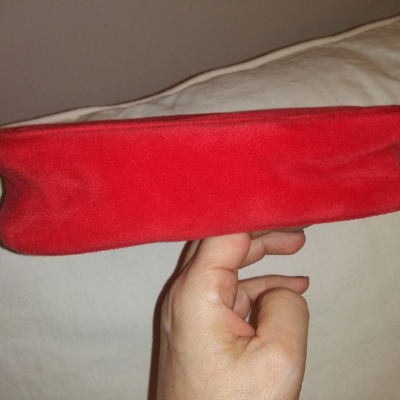 Chanel Red Velvet Makeup Bag - Picture 4 of 6